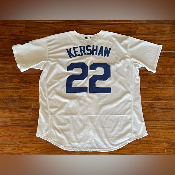 Dodgers Baseball Jersey - #22 Kershaw - Size: 52 - Picture 8 of 10